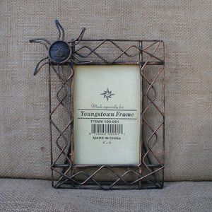 Metal Openwork Sun Face Photo Frame Holds 4x6